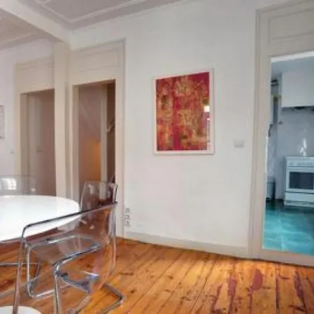 Apartament Fuer 11 Personen Und 1 Kind In Lissabon- Regiao De - Costa De Lisbo By Interhome Lizbona