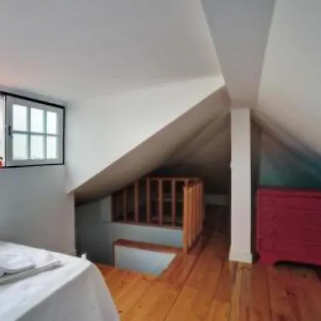 Apartament Fuer 11 Personen Und 1 Kind In Lissabon- Regiao De - Costa De Lisbo By Interhome *