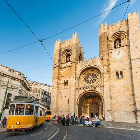 Fuer 11 Personen Und 1 Kind In Lissabon- Regiao De - Costa De Lisbo By Interhome *