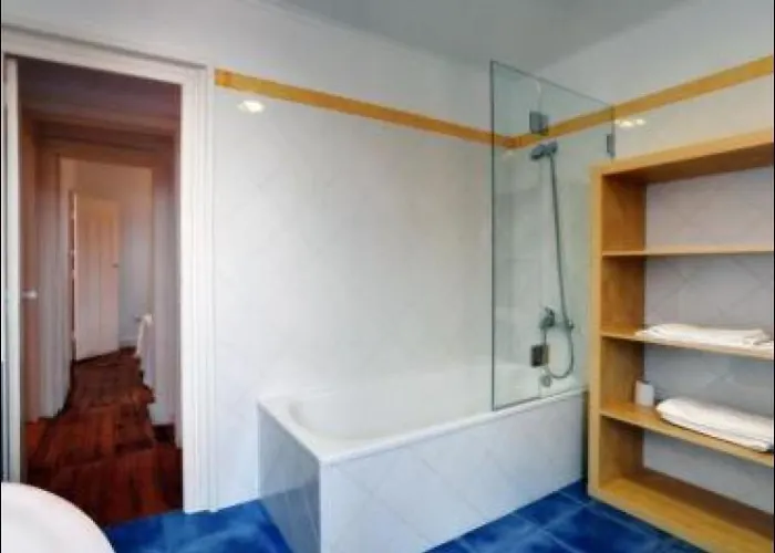 Fuer 11 Personen Und 1 Kind In Lissabon- Regiao De - Costa De Lisbo By Interhome * Lizbona